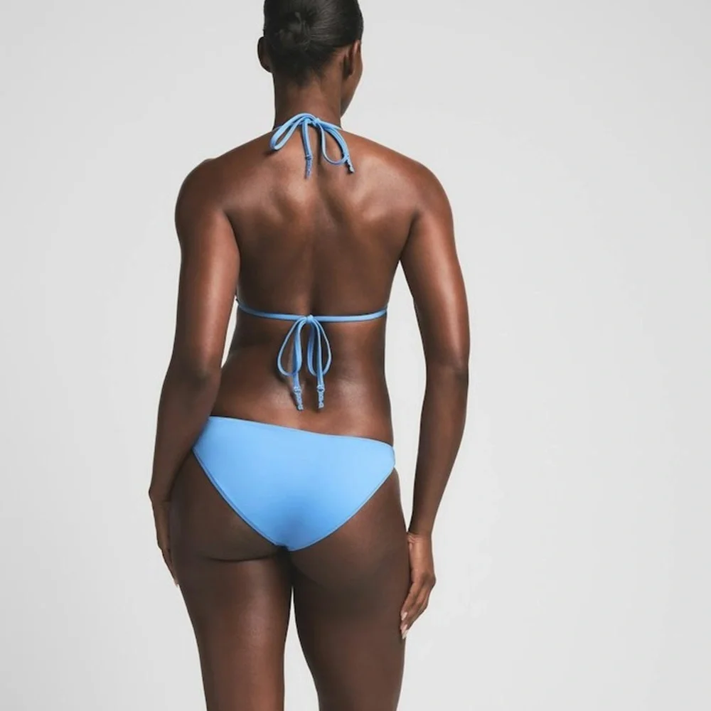 SKIMS SWIM LOGO HARDWARE BIKINI BOTTOM IN TIDE S - Picture 6 of 7